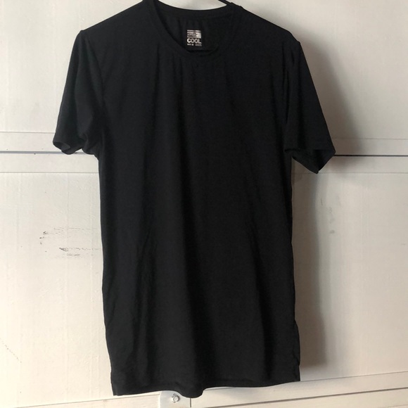 Men’s 32° Cool Shirt - Picture 1 of 3